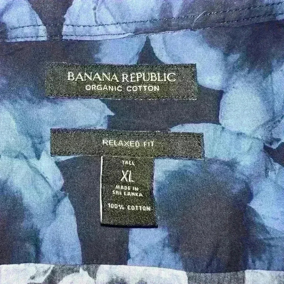 Banana Republic Size XL Relaxed Fit 100% Cotton Blue Floral Shirt Boho Party - Picture 3 of 10